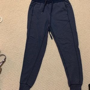 aerie navy joggers